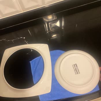 Kısa Sürede Kırılan Tabaklar Hayal Kırıklığı Yarattı