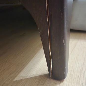 Divanev Koltuk Ayağında Üretim Kaynaklı Çatlama Ve Yetersiz Garanti Desteği