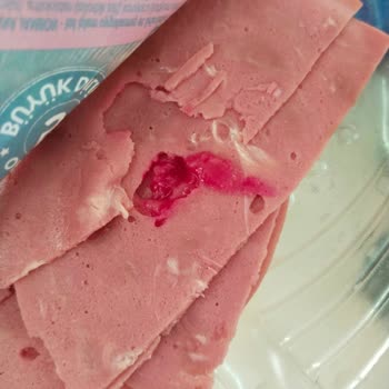 Dana Jambonda Şüpheli Jel Madde ve Sağlık Güvenliği Endişesi
