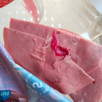 Dana Jambonda Şüpheli Jel Madde ve Sağlık Güvenliği Endişesi