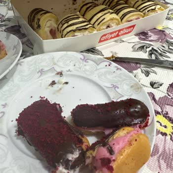 Anpa Market'ten Alınan Mini Rulolar Ekşimiş Ve Kötü Kokulu Çıktı