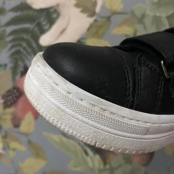 Tek Kullanımda Deforme Olan Ayakkabı Ve Uzayan İade Süreci