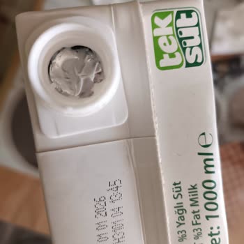 Teksüt Sütlerde Kapak Ve Koruyucu Ambalaj Açma Sorunu Tekrar Ediyor