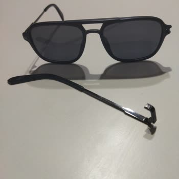 Atasun Optik Gözlüğümün Vidası Sürekli Düşüyor Mağaza Çözüm Sunmuyor