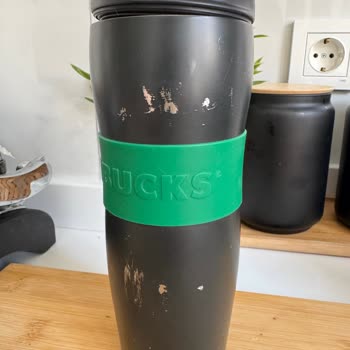 Kısa Sürede Deforme Olan Termos İçin Değişim Talebi Ve Müşteri Hizmetleri Sorunu