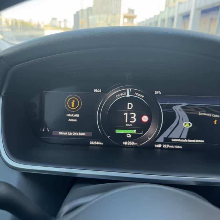 Sürekli Arızalanan Jaguar I-Pace İçin İkame Araç Verilmemesi Mağduriyet Yaratıyor