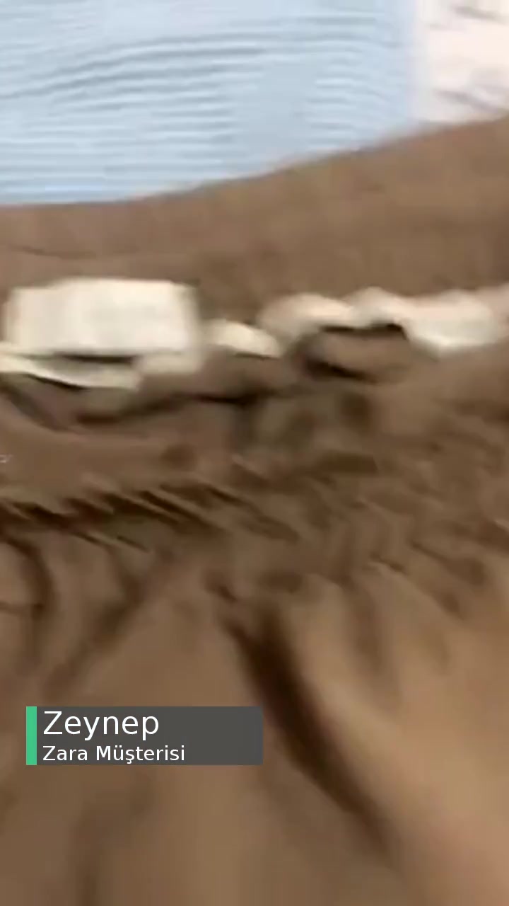 Zara Şortum Yırtıldı Dikişleri Attı! videonun kapak resmi