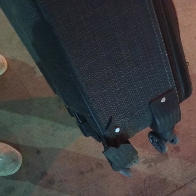 Kamil Koç Yolculuğunda Valizim Kırıldı, İlgisiz Personel Mağdur Etti