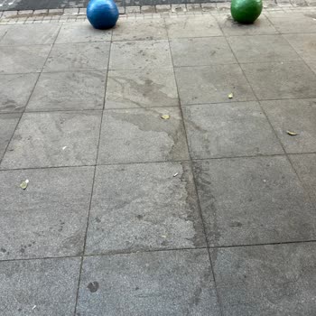 Bahariye Caddesi'nde Süregelen Temizlik Ve Koku Sorunu