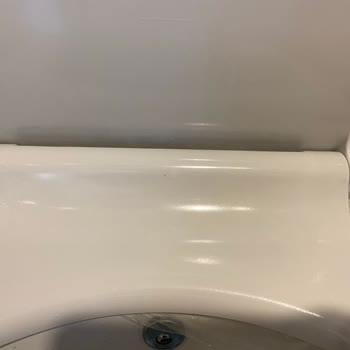 Sıfır Alınan Klozetin Kapakları Kırık Çıktı, Değişim Talebim Karşılanmadı