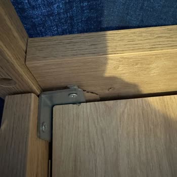 Çilek Mobilya Daybed Yatakta Kırık Parça Ve Sürekli Sorunlar Yaşadık