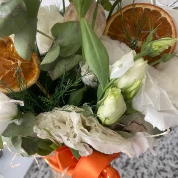 Özel Günde Solmuş Çiçek Ve Yetersiz Müşteri Hizmetiyle Hayal Kırıklığı