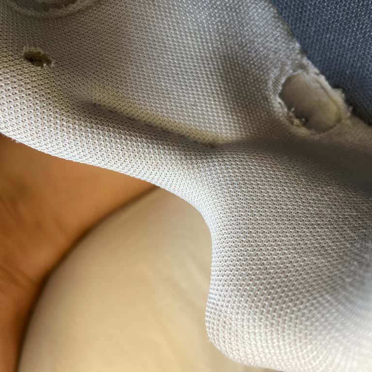 Kısa Sürede Yırtılan Adidas Ayakkabı İçin Mağazadan Destek Alamadım