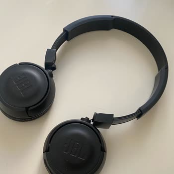 JBL Tune 510BT Kulaklıkta Kırılan Bağlantı Noktaları Nedeniyle Kullanılamama Sorunu