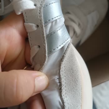 Adidas Ayakkabıda Kısa Sürede Dikiş Açılması Ve Garanti Sorunu