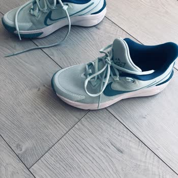 Yeni Alınan Nike Ayakkabı Kısa Sürede Ciddi Yara Ve Ağrıya Sebep Oldu