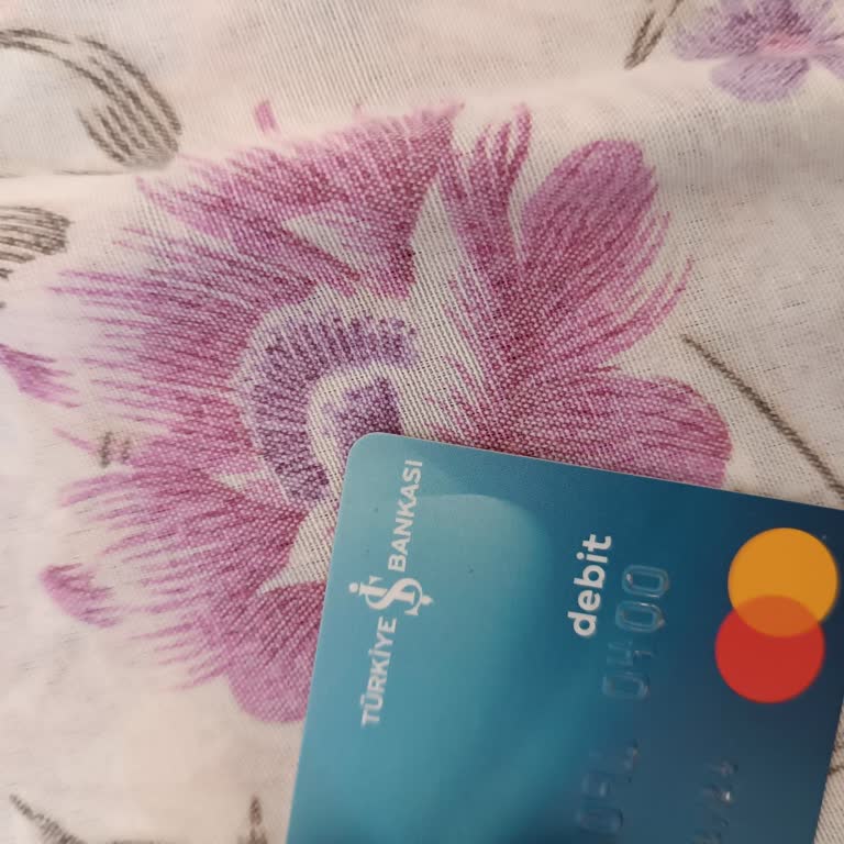 Kart Teslim Edilmemesi Ve Hesap Kapatma Sürecinde Güvenlik Endişesi