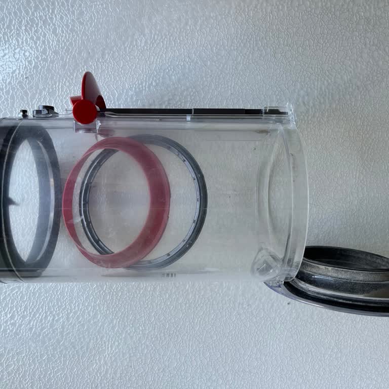 Dyson V15 Toz Haznesi Sürekli Çıkıyor Müşteri Hizmetleri Çözüm Sunmuyor