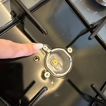 Hasarlı Ankastre Set Teslimatı Sonrası Mağduriyet Ve Çözüm Bekleyişi