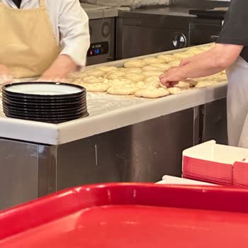 Restoranda Sürekli Hijyen Sorunu Ve İlgisiz Yönetim