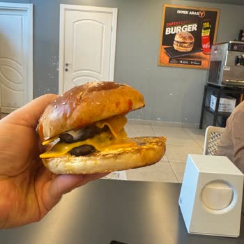 Menüdeki Görsel İle Gelen Porsiyon Arasındaki Büyük Fark Hayal Kırıklığı Yarattı