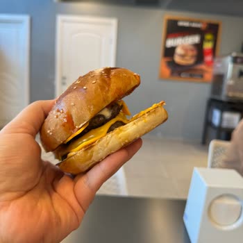 Menüdeki Görsel İle Gelen Porsiyon Arasındaki Büyük Fark Hayal Kırıklığı Yarattı