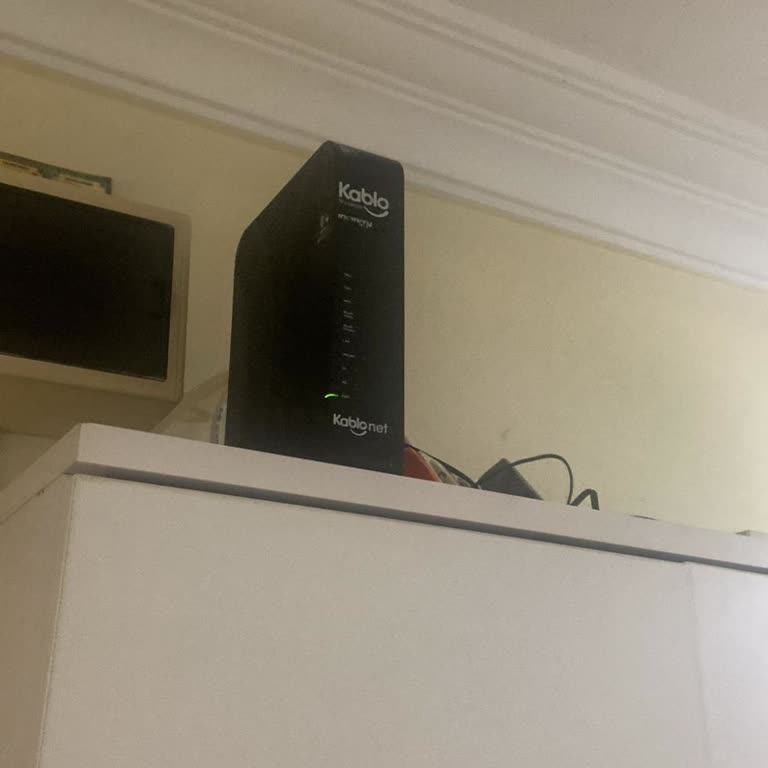 Sürekli İnternet Kesintileri Ve Çözümsüz Arıza Kayıtları Mağdur Ediyor