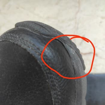 Kısa Sürede Açılan Nike Ayakkabı İçin Garanti Desteği Sağlanmadı