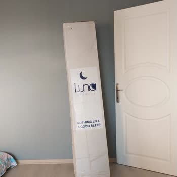 Hasarlı Gardırop Kapağı İçin Çözüm Beklerken Mağdur Edildim