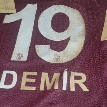 Yeni Alınan Formanın Rengi İlk Yıkamada Soldu, Değişim Talep Ediyorum