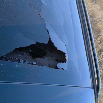 Sunroof Camı Kendiliğinden Patladı Garanti Kapsamı Dışında Bırakıldı