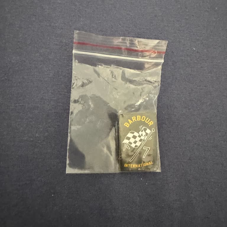 Barbour, recibo producto incorrecto dos veces y soporte insuficiente