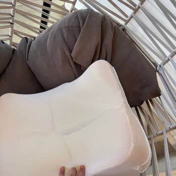 Beauty Pillow Aldığım Yastık İki Yıl Sonunda Ortadan İkiye Ayrıldı