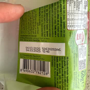 Satın Aldığım Çikolatanın İçinden Böcek Çıktı, Mağduriyetimin Giderilmesini Talep Ediyorum