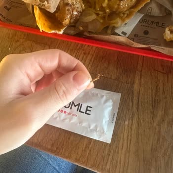 Dürümle Yemeğimden Tahta Parçası Çıktı, Ücret İadesi Talebim Karşılanmadı