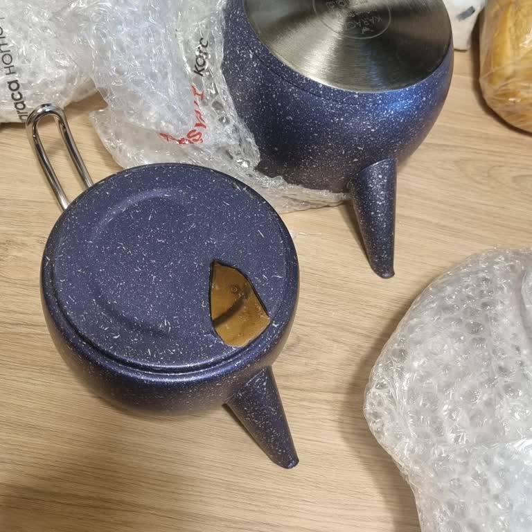 Karaca Züccaciye Granit Çaydanlıkta Soyulma!