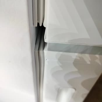 Yeni Alınan Buzdolabında Kapanmayan Kapak Ve İade Talebi