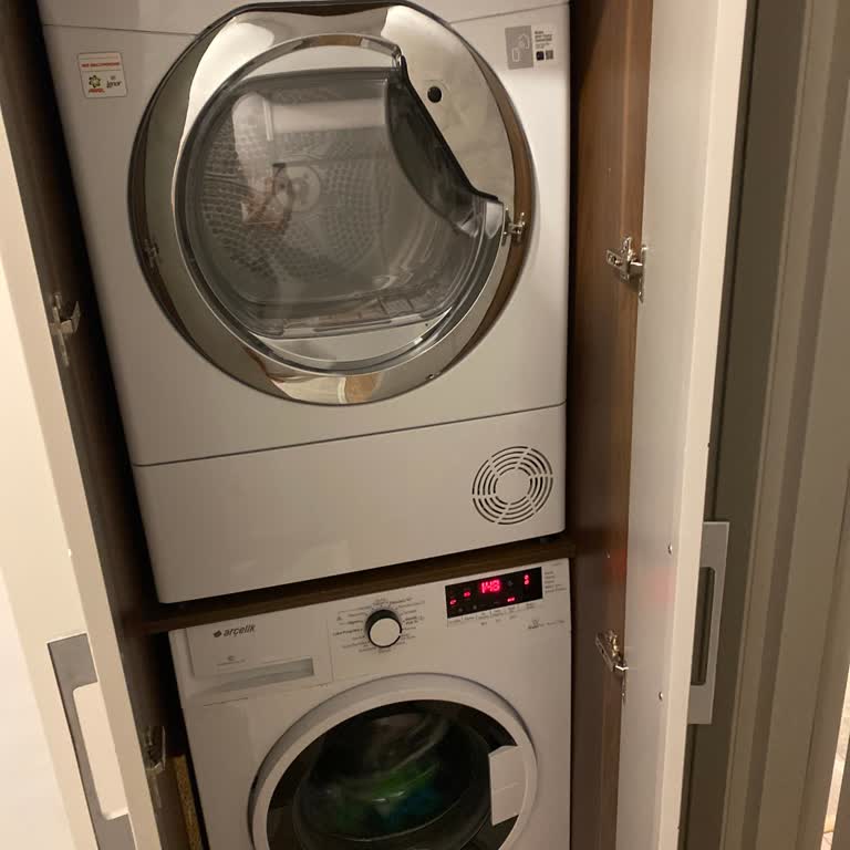 Hoover Yetkili Servisin Kurulum Sırasında Oluşturduğu Hasar Ve İlgisiz Müşteri Hizmetleri