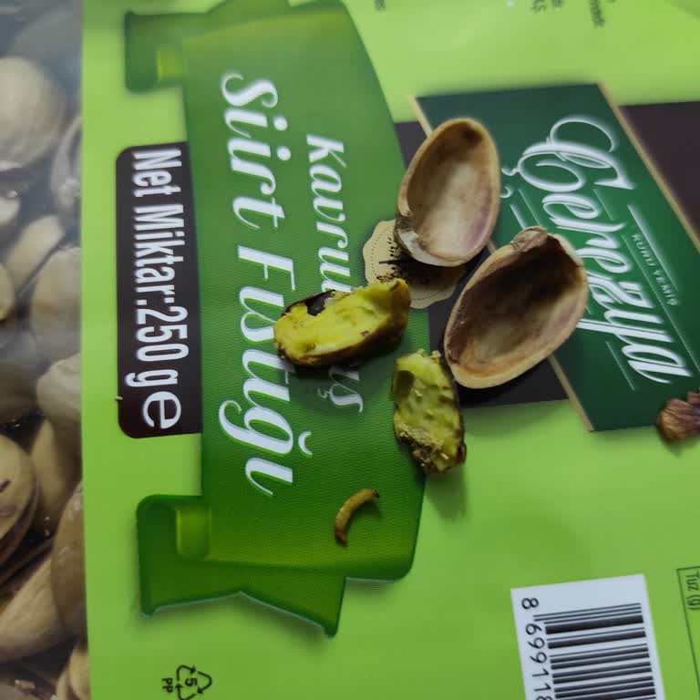 Aldığım Siirt Fıstığının İçinden Kurt Çıktı Hijyen Ve Kalite Mağduriyeti Yaşadım