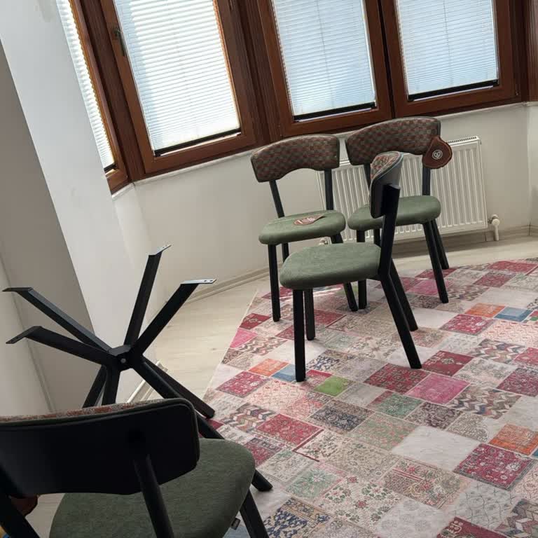 İki Ay Beklenen Masa Takımı Teslim Edilmedi, Mağduriyetim Giderilmiyor