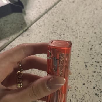 Sephora’dan Aldığım Dior Stick Allık Bozuk Çıktı Ürünümün Değişmesini İstiyorum
