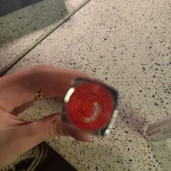 Sephora’dan Aldığım Dior Stick Allık Bozuk Çıktı Ürünümün Değişmesini İstiyorum