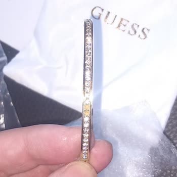 Guess Bilekliğimin Taşı Düştü, Tamir Ve Destek Talep Ediyorum