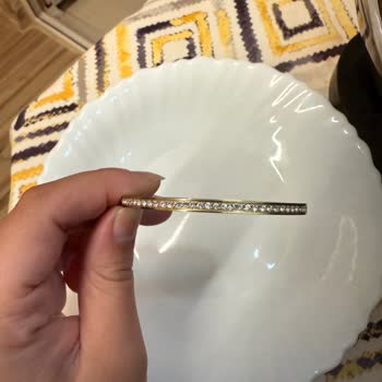 Guess Bilekliğimin Taşı Düştü, Tamir Ve Destek Talep Ediyorum