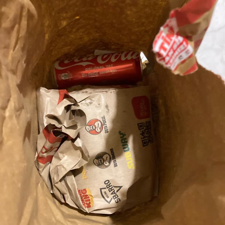 Yanlış İçecek Gönderimi Ve Yetersiz Canlı Destek Deneyimi