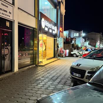 Hijyenik Olmayan Midye Dolma Sonrası Sağlık Sorunu Ve İlgisiz Şube