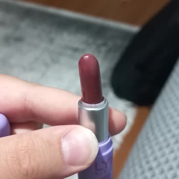 Kırık Ve Eksik Ruj Teslimatı, Mağazadan Sağlam Ürün Talebi