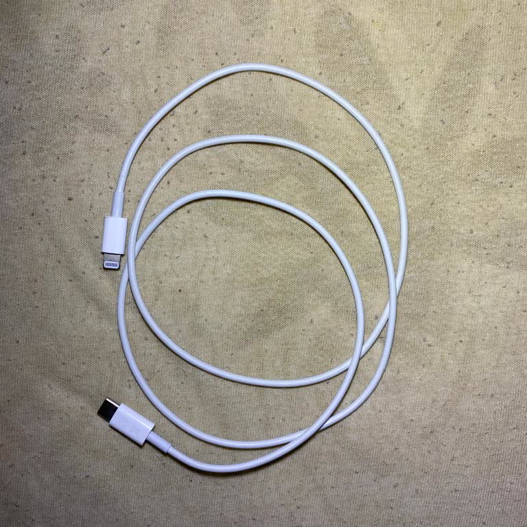 iPhone Garanti Kapsamında Değişim Talebim Reddedildi: Kablo Sorunum Çözülmedi
