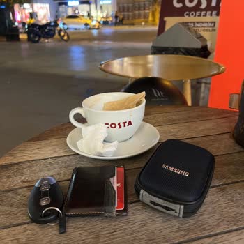 Costa Coffee'de Temizlik Saatleri Müşteri Deneyimini Olumsuz Etkiliyor