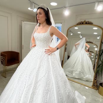 Satın Aldığım Gelinlik Farklı Teslim Edildi Ve Mağdur Edildim